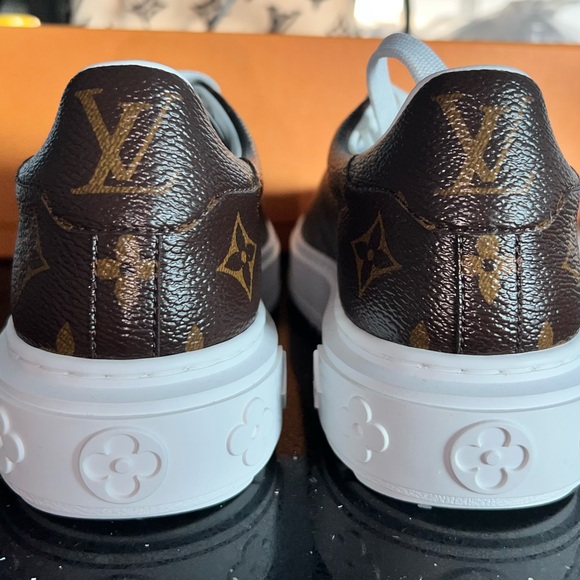 Louis Vuitton Brown Monogram "Time Out" Sneakers -Brand new in Box -size 35 - Picture 8 of 8